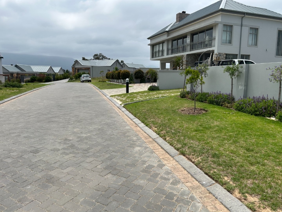 Commercial Property for Sale in Kingswood Golf Estate Western Cape